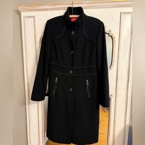 Oscar de la Renta Black Trench Coat Black Piping Size 8